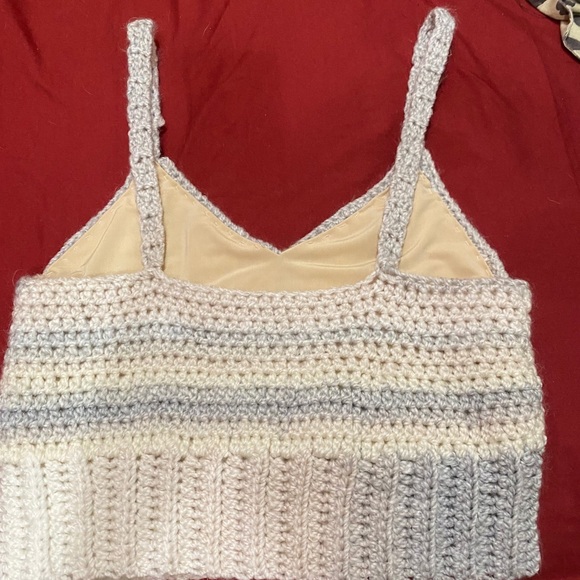CROCHET TOP - Picture 3 of 3